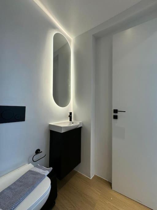 Bluemotion - Centralsuite 6Β Piraeus Buitenkant foto